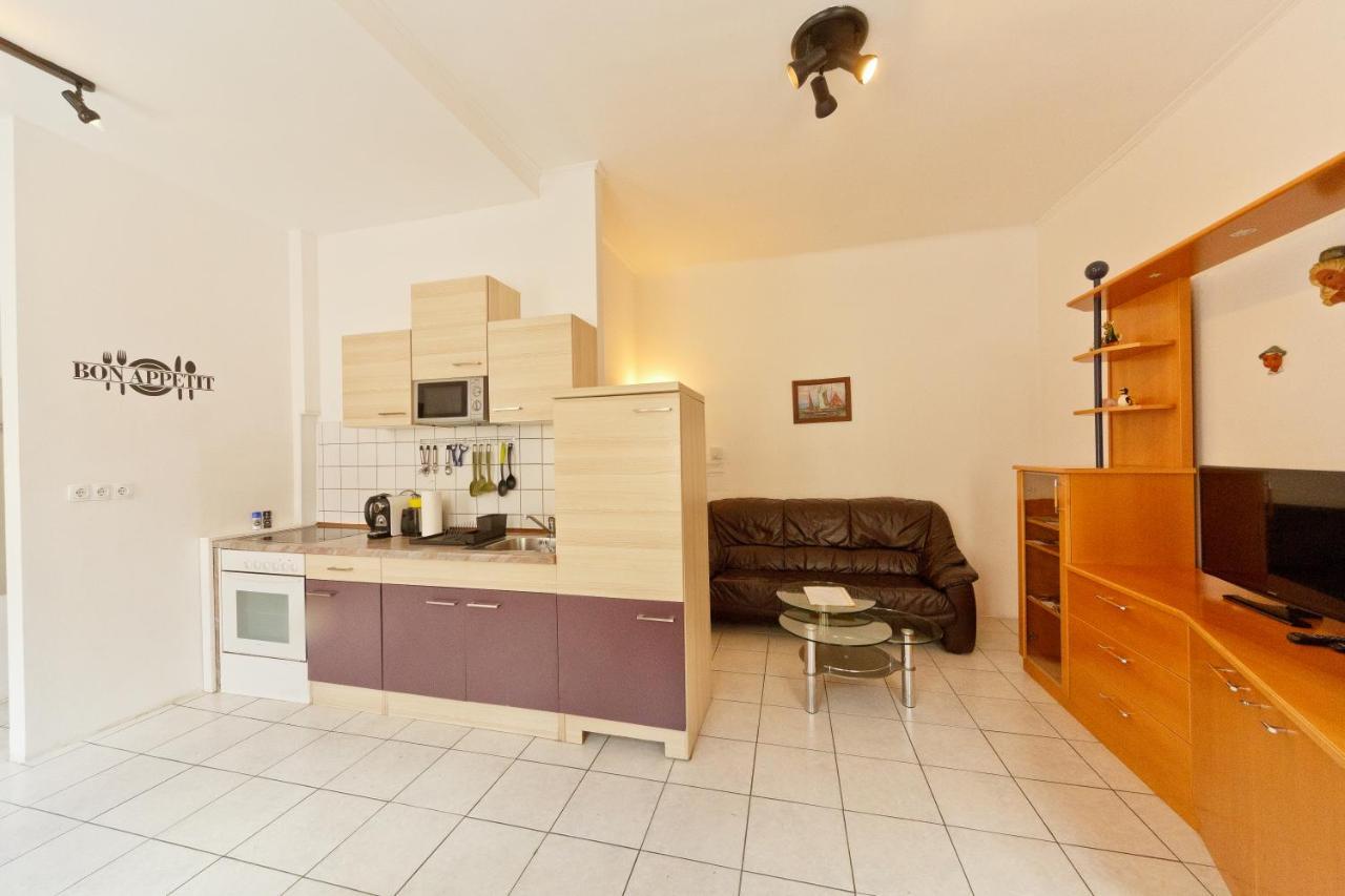 Arnsteingasse 8 * Wien